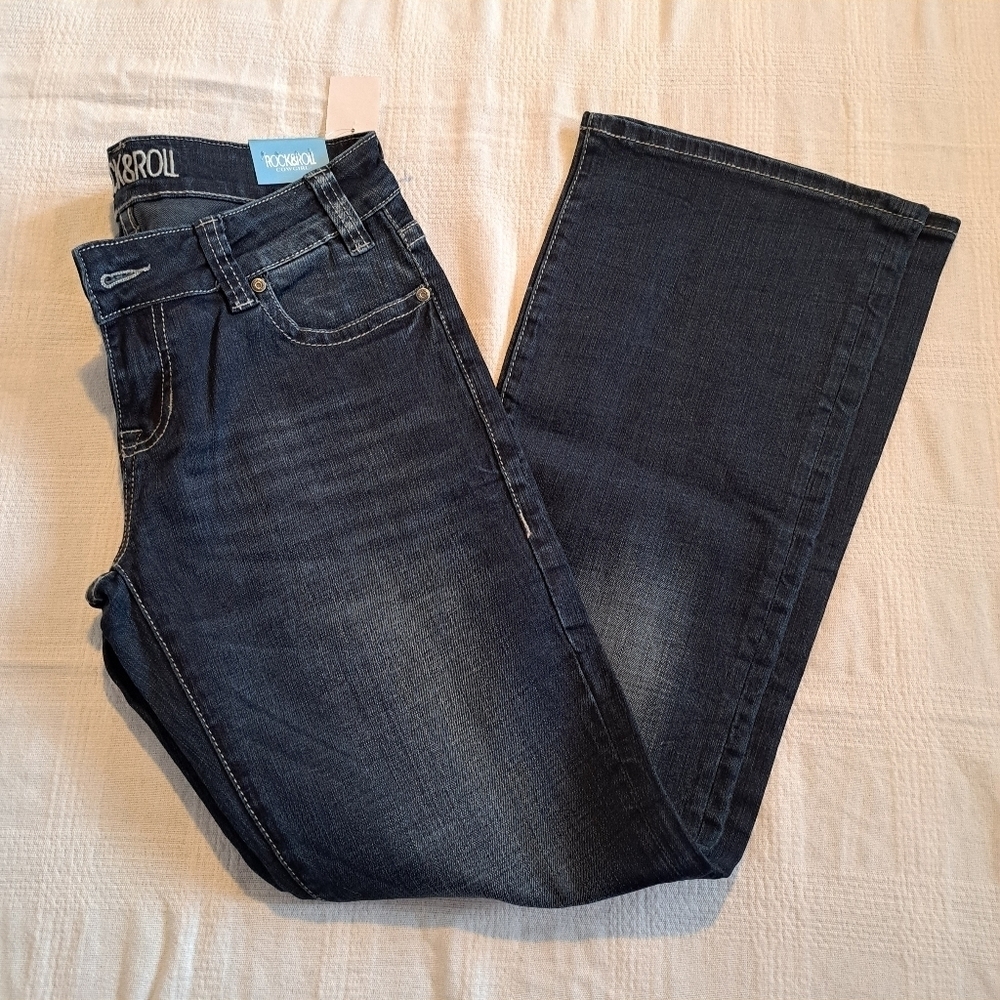 Rock & Roll Cowgirl Denim women's size 28 x 32 dark wash stretch Riding Jeans